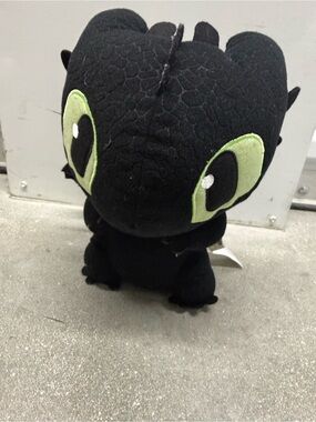 Dreamworks How To Train Dragon Squeeze And Roar Toothless 11-Inch Plush